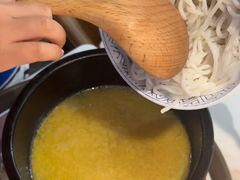 -妈妈故事米线(市府恒隆店)
