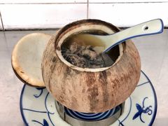 原只椰子炖竹丝鸡-達揚原味燉品(文明路店)