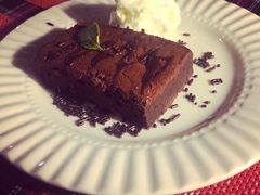 布朗尼配香草冰淇淋-小世界西餐厅(建国门店)