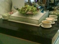 自助餐台-上海虹桥西郊假日酒店