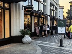 -比斯特上海购物村精品奥特莱斯