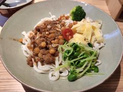 瑶柱卤肉干拌面-陳八两面家(滨江天街店)