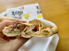 鞋底火烧-宝光熏肉鞋底火烧(新街口店)