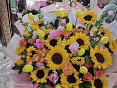-洛缦音乐餐厅(工业展览馆万象城店)