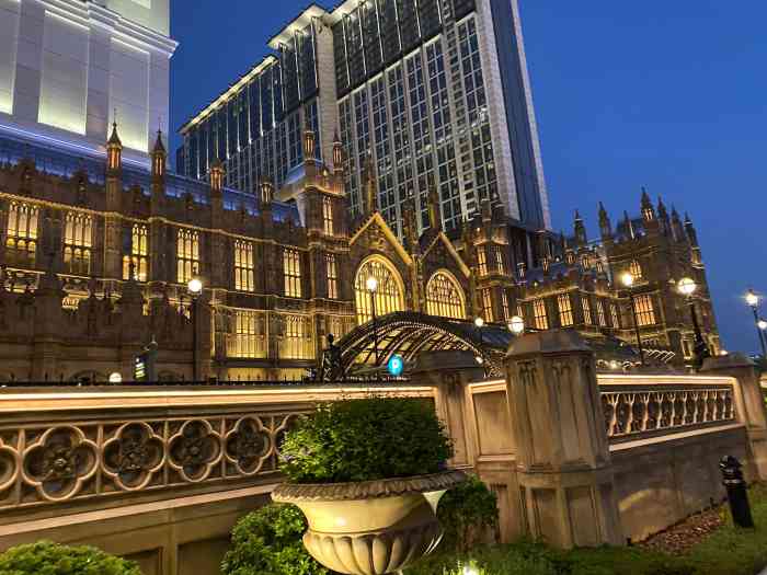 氹仔-"氹仔岛在澳门半岛以南,路环岛以北,地理位."-大众点评移动版