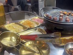 -胡悦里韩式烤肉(芝罘万达广场店)