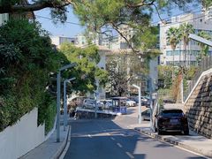 -彳亍咖啡·这里(水湾路店)