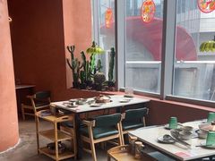 -喃喃椰·糟粕醋·椰子鸡火锅(七堡花园店)