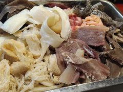 -好吃鬼高原牦牛杂火锅(古尔沟分店)