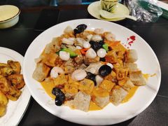 -小红鲸·海鲜餐厅(轸大路店)