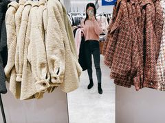 -URBAN REVIVO(西安Momopark店)