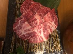 精选牛腩前-本寻烧肉酒场(双井店)