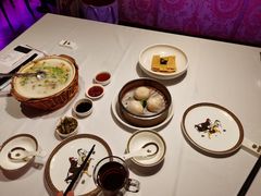 -翡翠小城·海鲜豆捞·广式点心(老佛爷店)