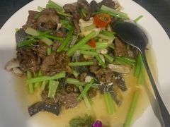 爆炒九门头-老聃·小鸭鲢城原味客家菜(海沧店)
