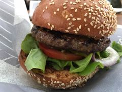 -Ribs & Burgers The Rocks