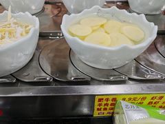 -轩于鲜旋转自助小火锅(新之城购物广场店)