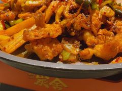 -炭舍干锅·烤鱼(扬名广场店)