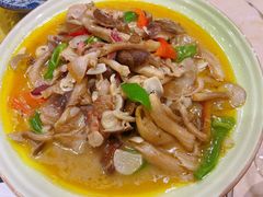 -三锅莊·牦牛肉火锅·香格里拉特色藏餐宴请餐厅(昆明创始店)