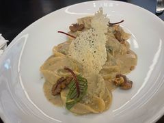 -卡佩罗意大利餐厅及酒吧Al Cappello Trattoria