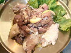 -围炉肉舍•炭烤活鳗•丹东海鲜烤肉(步行街店)