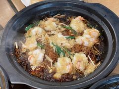 蒜蓉粉丝蒸虾-洪兴砂锅·融合砂锅菜(三站店)