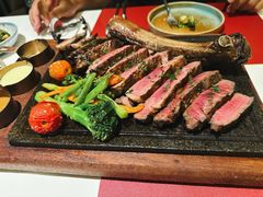 -普朗姆生蚝牛排馆 The Plump Oyster(成都摩方购物中心店)