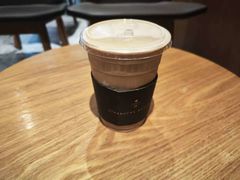-星巴克臻选(济南恒隆店)