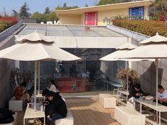 -UNI UNI(环亚凯瑟琳店)