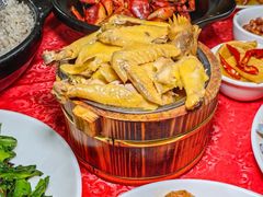 -岛中岛·海鲜大排档·万宁老字号(东澳店)