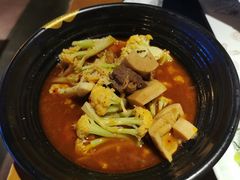 散叶花菜笋炖牛腩-南小馆(迪士尼小镇店)