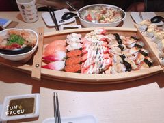 -万岁料理回转寿司(华贸店)