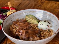 黑椒牛肉低温蛋牛油果饭-LYFATTI 莱芙缇(赣水路店)