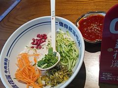 -鑫花溪牛肉米粉(印象水街都心荟店)