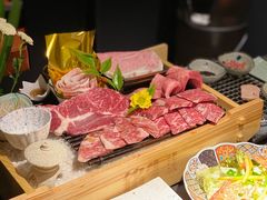 -铭牛烧肉·和牛海鲜自助(高新月牙湖店)