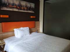 -7天优品(深圳龙岗大运中心爱联地铁站店)