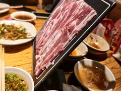 -老牌坊云南鱼豆花火锅(爱建店)
