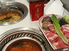 -龍歌自助小火锅(芝罘万达店)