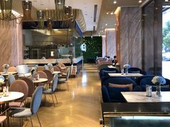 -永恒朗悦酒店(广西大学地铁站大学东路万达广场店)