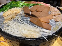 -么肆烤肉·中式自助·烤肉大排档(街道口季佳PAI店)