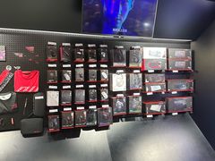 -ROG玩家国度(美罗城店)