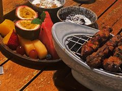 -三亚艾迪逊酒店·海滩烧烤 BARBACOA·现场乐队·浪漫晚餐·烧烤海鲜