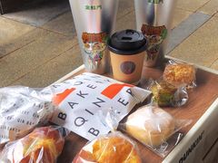 -沁屋面包店(人民东路店)