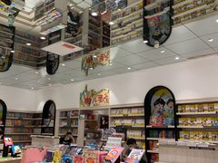 -钟书阁(群光广场店)