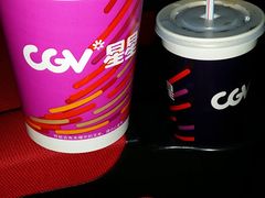-CGV星星影城(颐堤港ScreenX店)