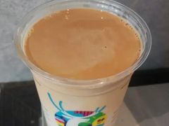 初恋青提小铁-luckincoffee瑞幸咖啡(香港名店街店)