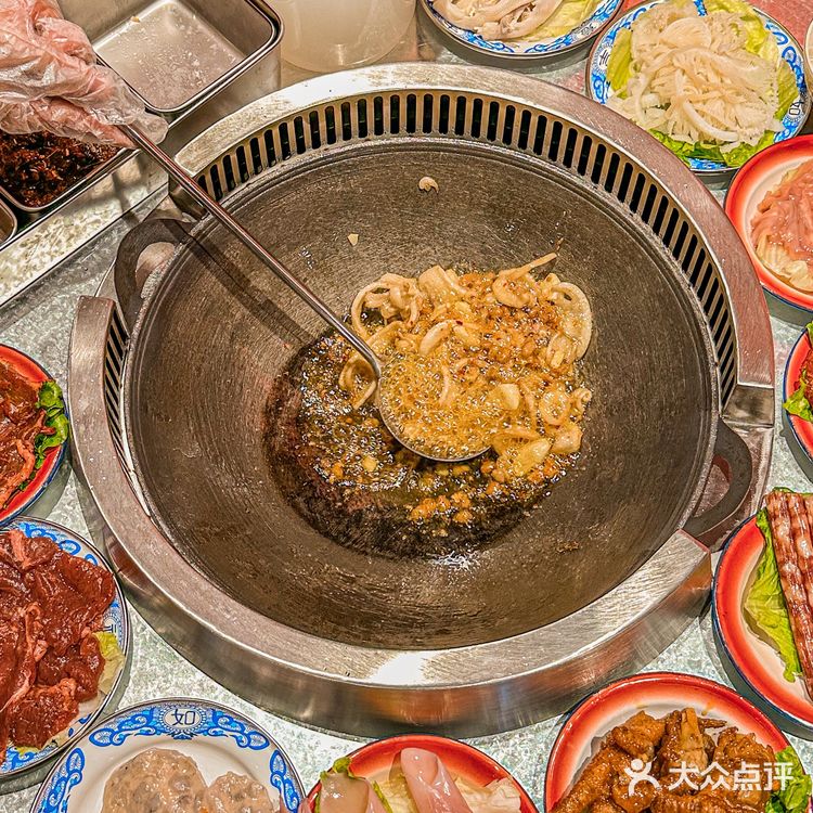 终于吃到现炒的地摊火锅‼️菜品低至1.9r