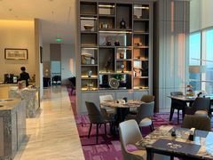 -大连星海皇冠假日酒店