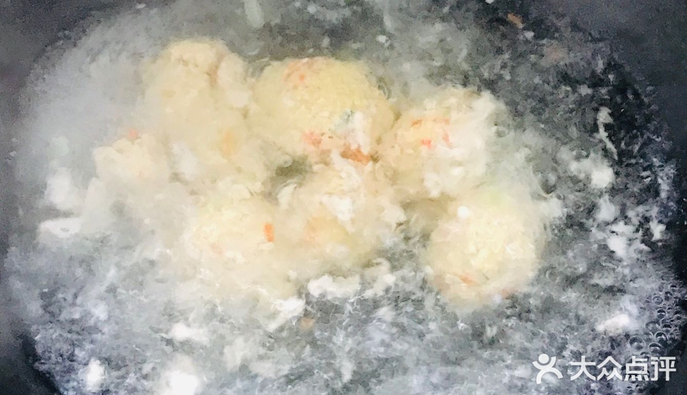 当绿油油的小青菜碰上减脂鸡肉丸