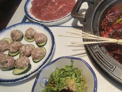 -爱你您·自家鱼塘·活水喷泉鱼火锅(八里店)