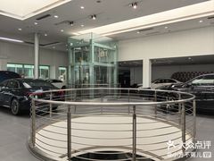 -杭州中升之星奔驰4S店(滨江店)